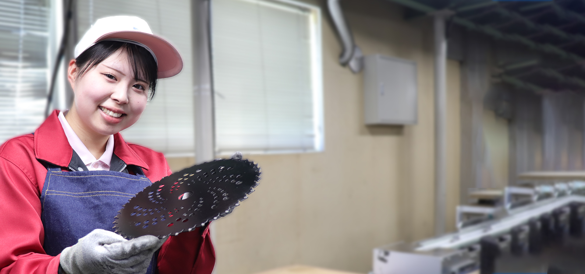 社員インタビュー 住本さんのメインポートレート